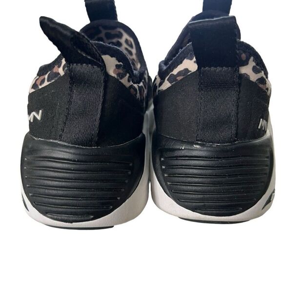 Women's Mark Nason A Linear Kenley Slip On Sneakers 133290 size 6 Black Leopard - Picture 3 of 6